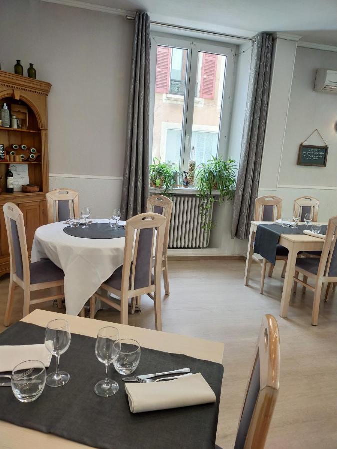 Hotel Les Alpes Allevard Ngoại thất bức ảnh